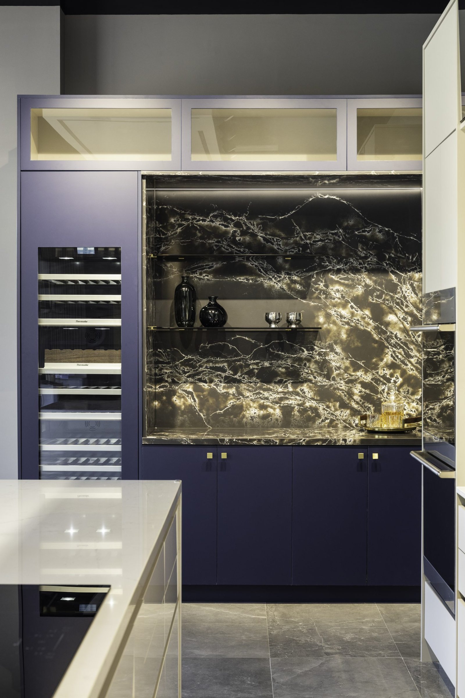 Kitchen blue